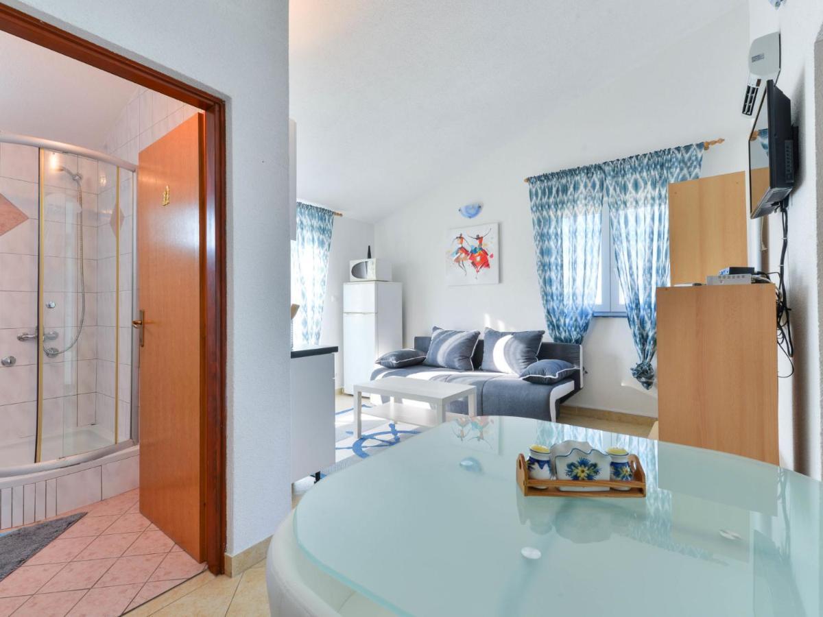 Jadran - Nin121 By Interhome * Nin